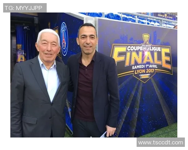 丹表现足球球星崛起的背后 他的奋斗历程与未来前景分析