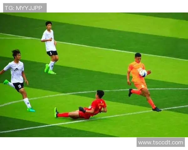 从模仿到超越深入解析青少年如何通过学习足球球星动作提升技战术水平